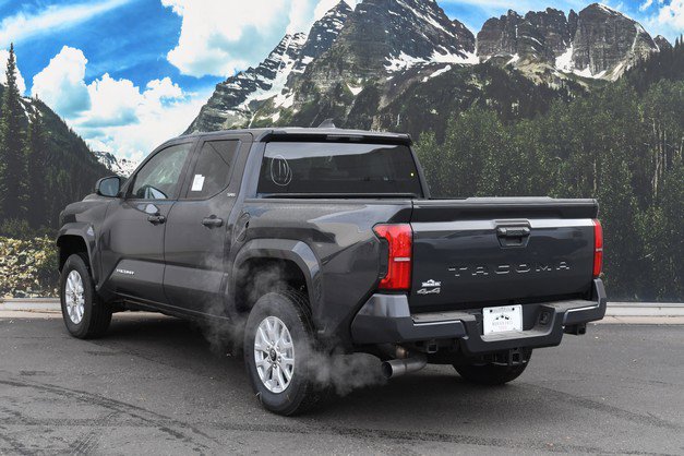 New 2025 Toyota Tacoma SR5 image 3