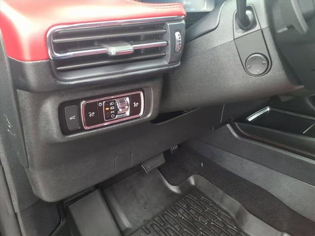 Used 2023 Lincoln Corsair Reserve w/ Equipment Group 201A image 17