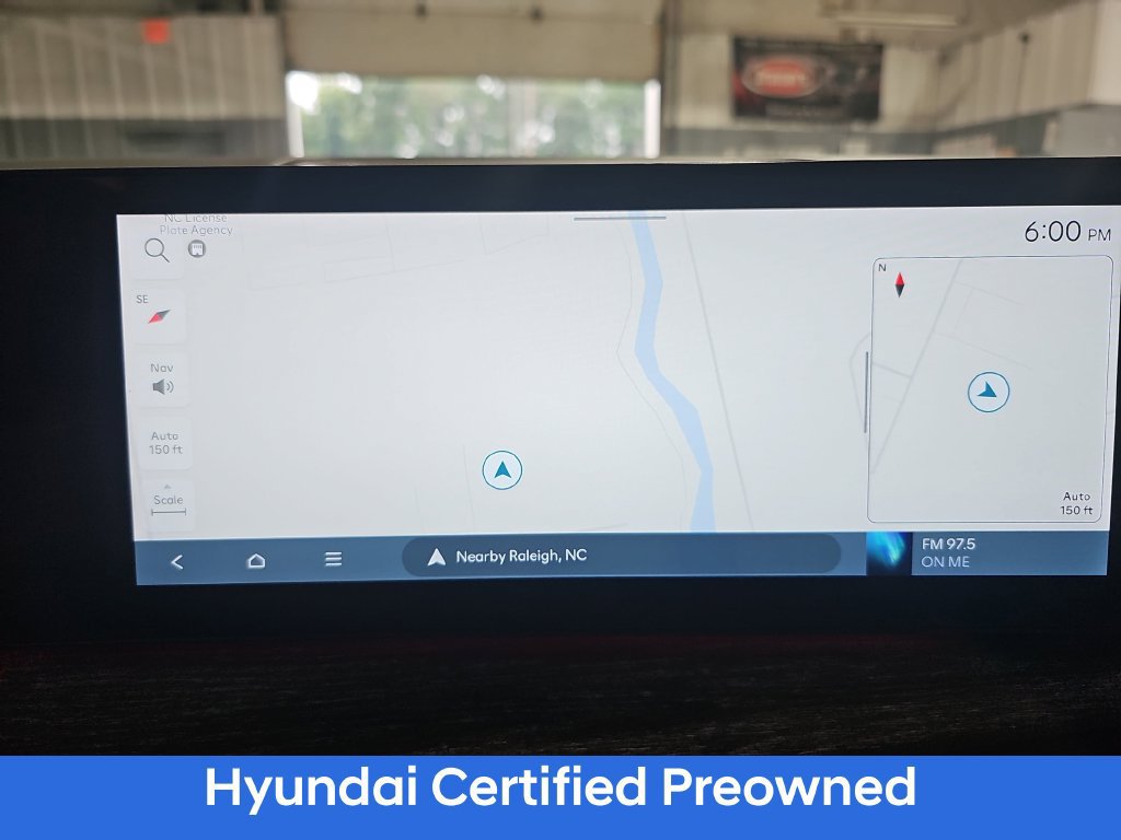 Used 2025 Hyundai Santa Fe Calligraphy AWD/4WD image 23