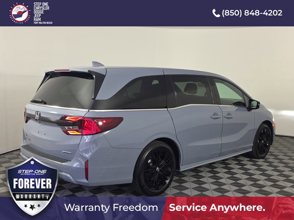 Used 2025 Honda Odyssey Sport-L image 6