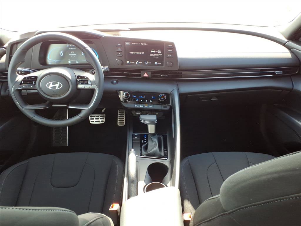 New 2026 Hyundai Elantra Sport image 21