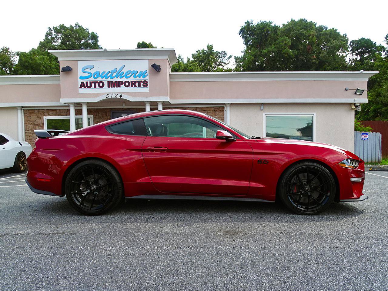 Used 2019 Ford Mustang GT Premium w/ GT Performance Package RWD image 9