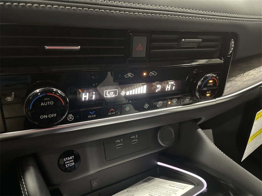 New 2026 Nissan Rogue Platinum image 19