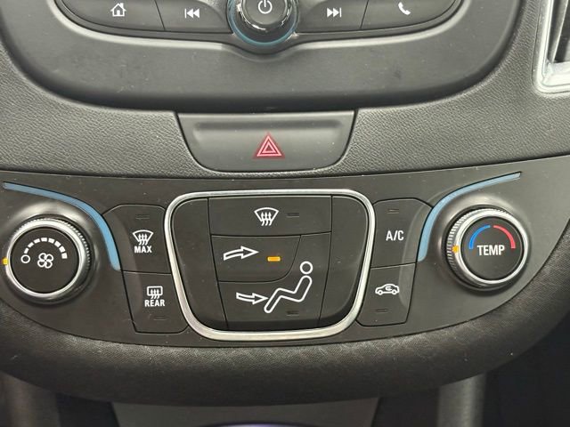 Used 2018 Chevrolet Malibu LT image 23