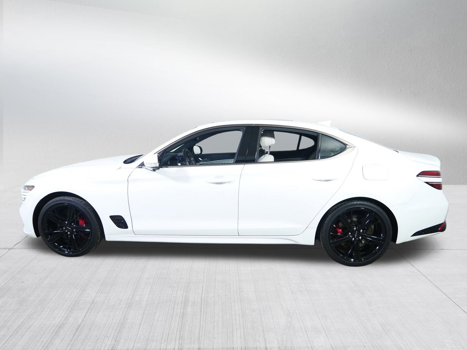 Used 2024 Genesis G70 3.3T Advanced w/ Sport Prestige Package image 4