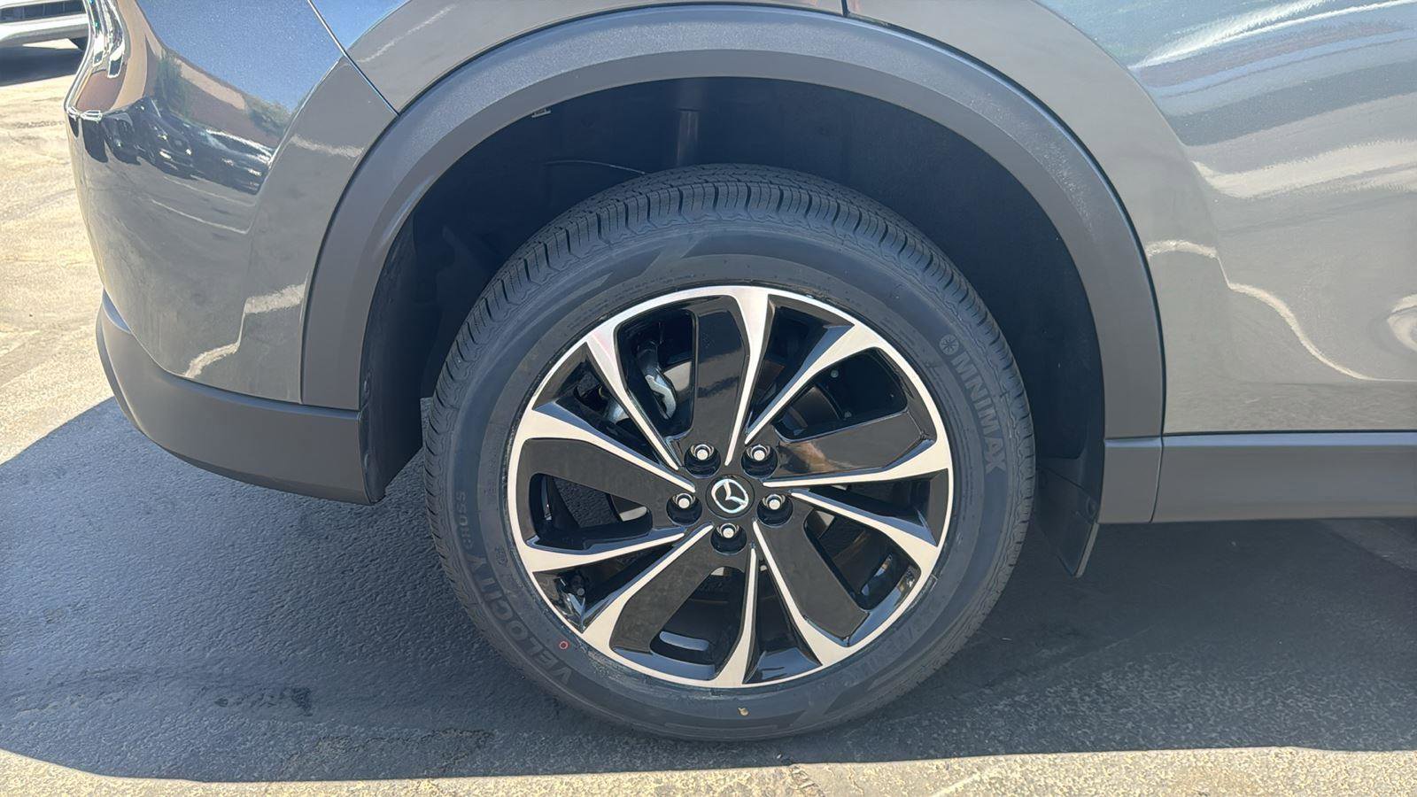 Used 2022 MAZDA CX-5 AWD 2.5 S w/ Premium Package image 6