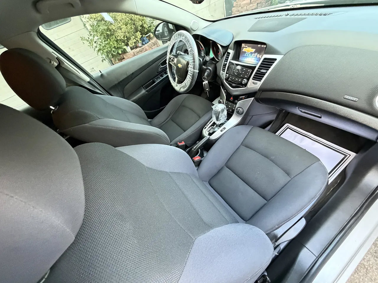 Used 2015 Chevrolet Cruze LT FWD image 39