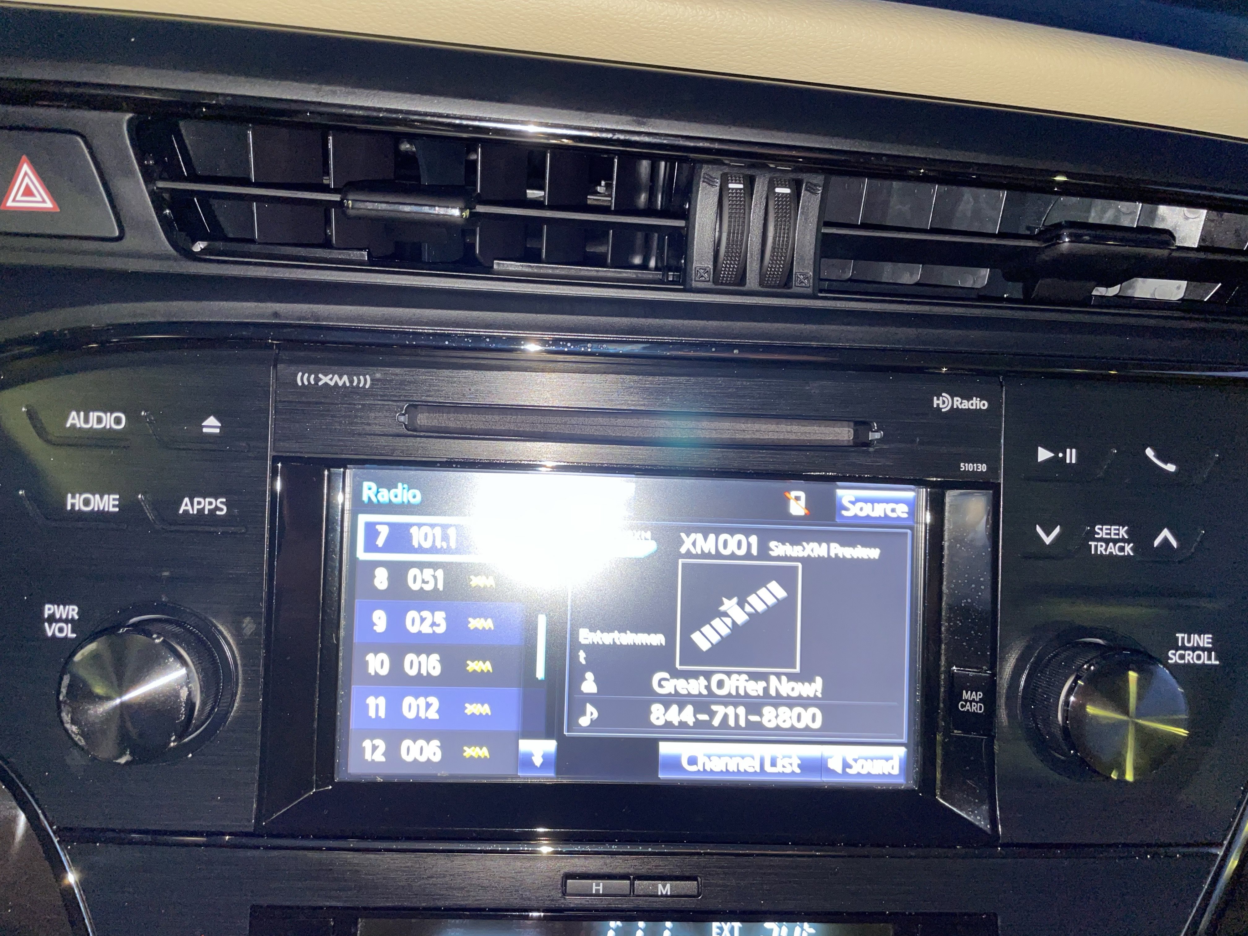 Used 2017 Toyota Avalon XLE Premium w/ Protection Package image 21