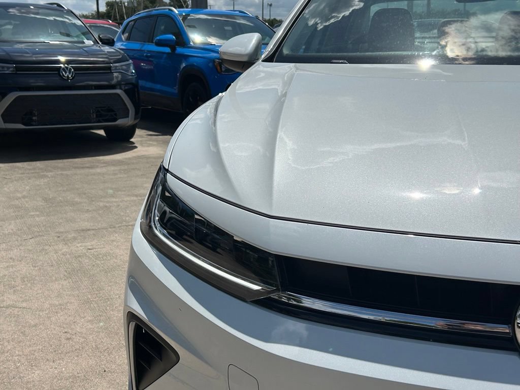 New 2026 Volkswagen Jetta SE FWD image 33