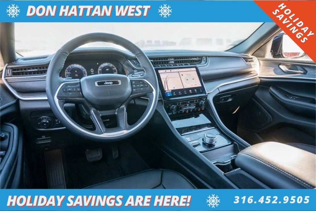 Used 2025 Jeep Grand Cherokee Limited image 21