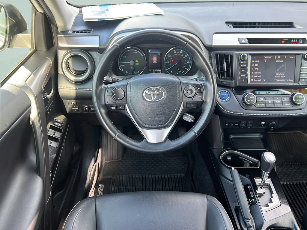 Used 2018 Toyota RAV4 Limited AWD/4WD image 12