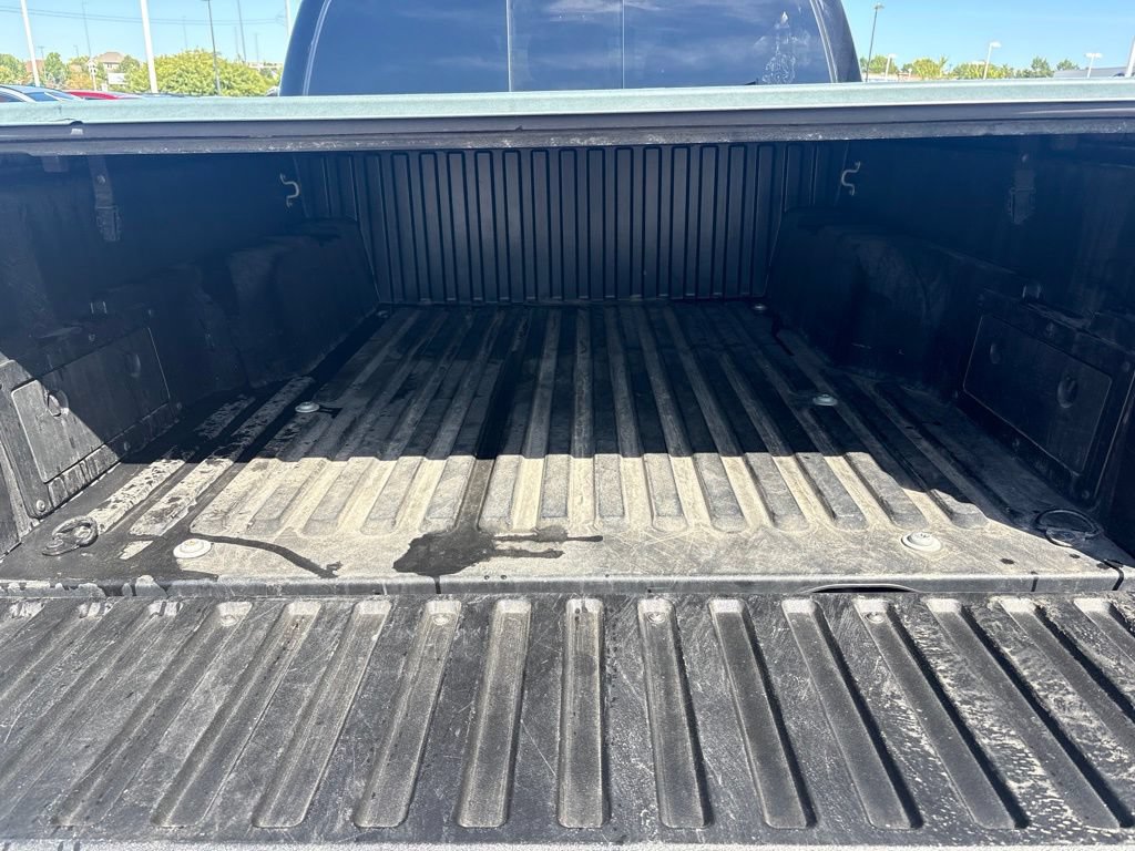 Used 2018 Toyota Tacoma SR5 AWD/4WD image 37