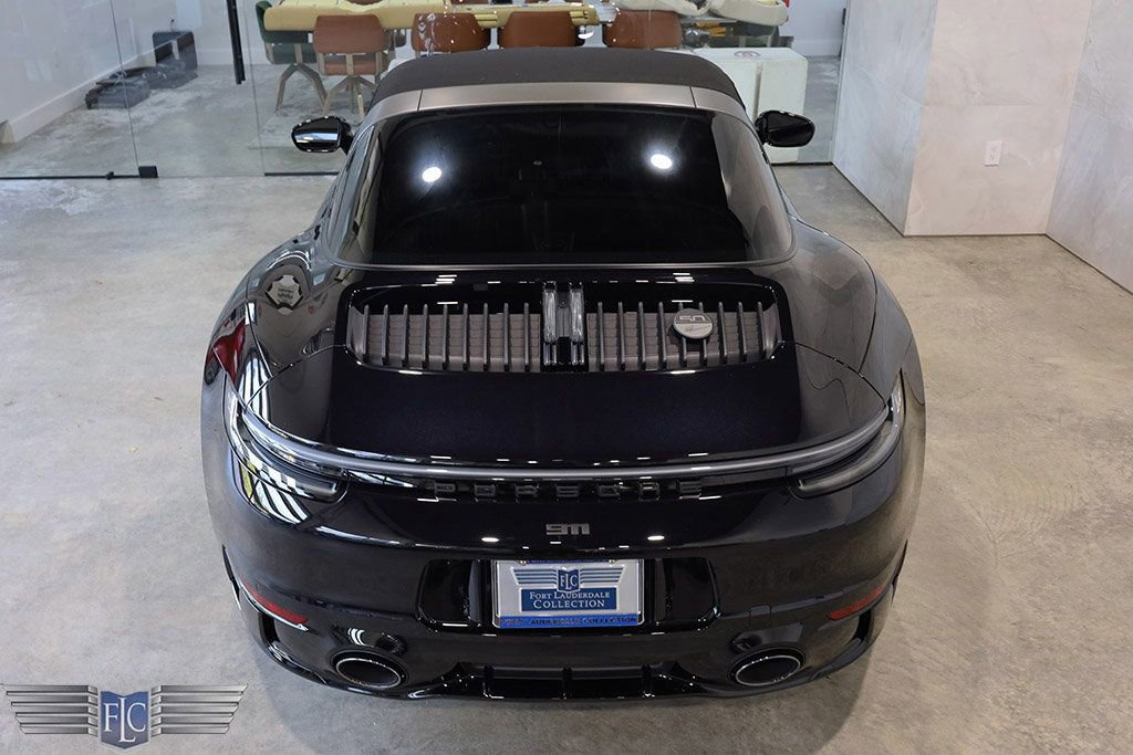 Used 2022 Porsche 911 50th Anniversary Edition image 8
