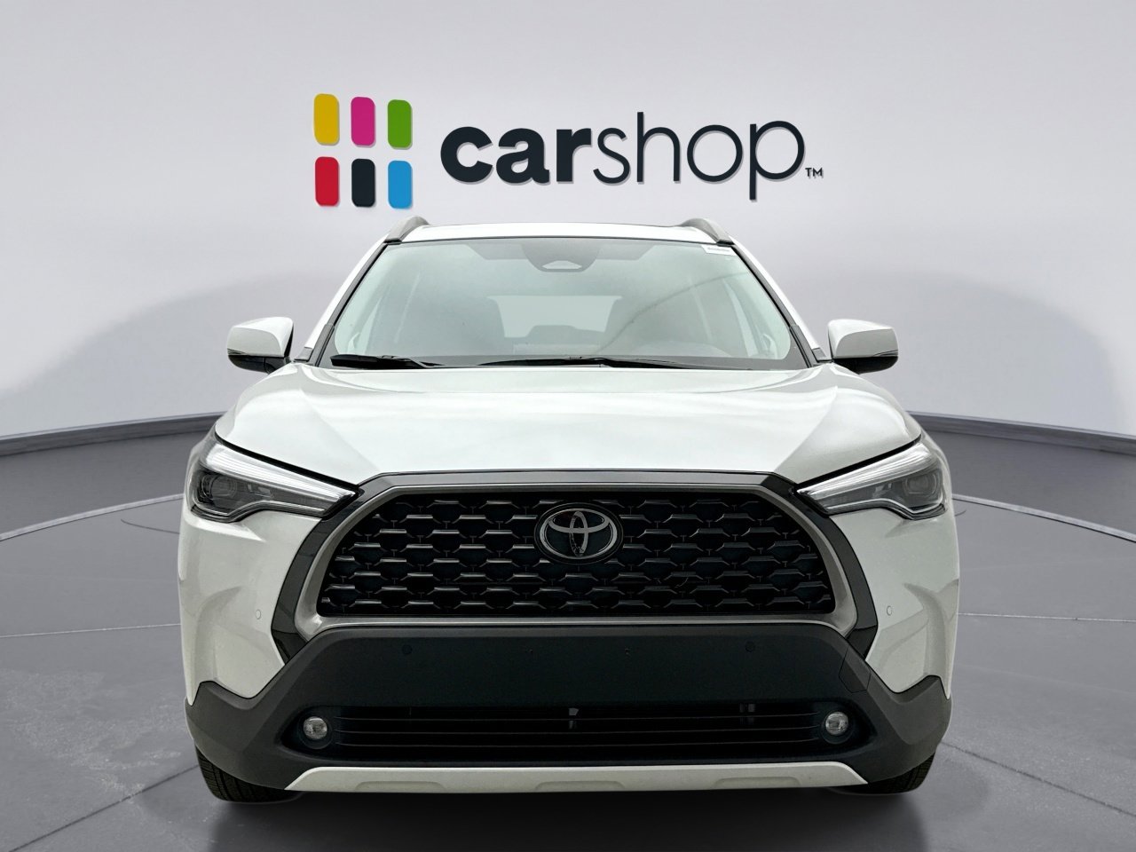 Used 2024 Toyota Corolla Cross XLE w/ Convenience Package image 8