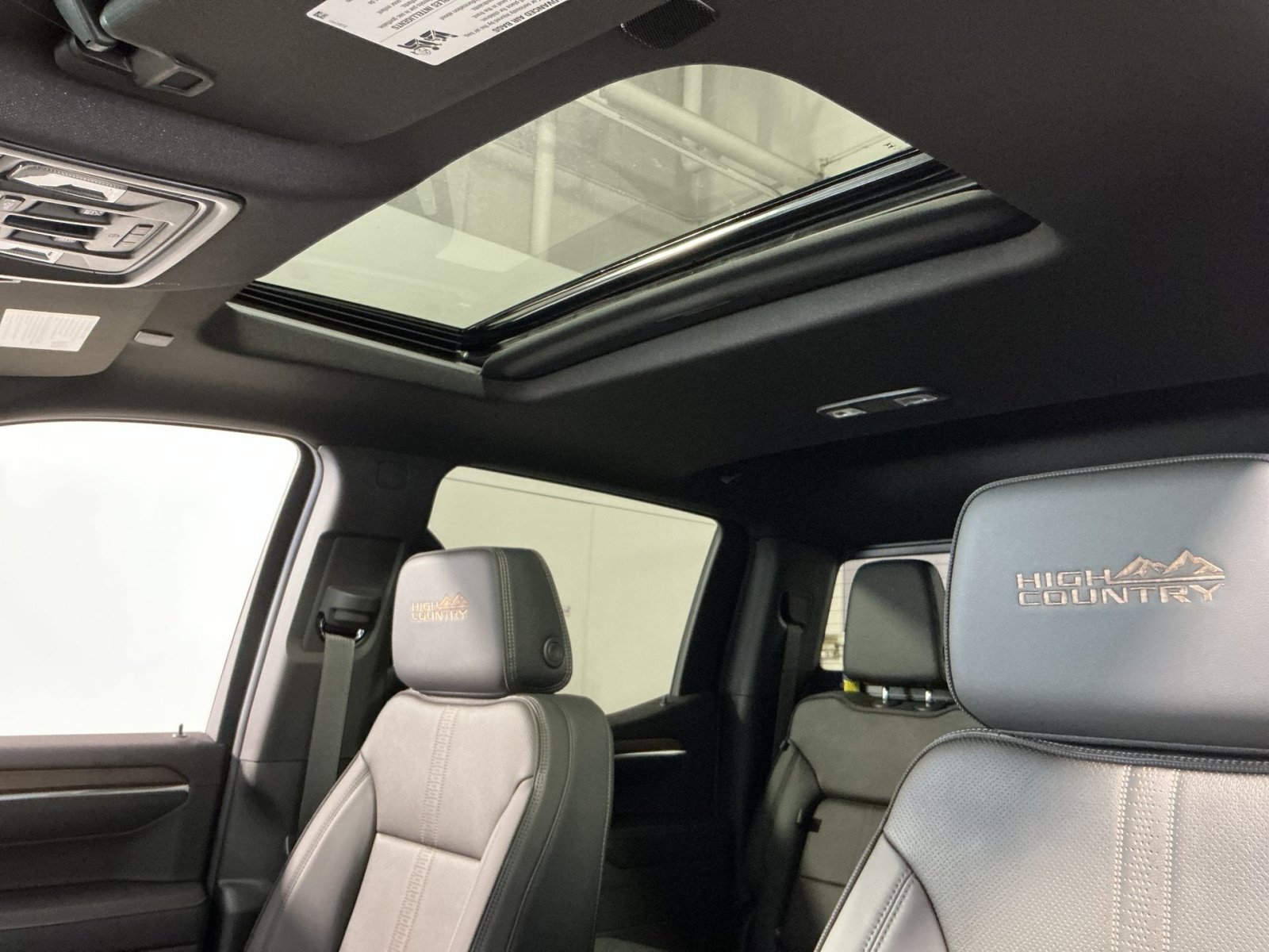 New 2026 Chevrolet Silverado 1500 High Country AWD/4WD image 24