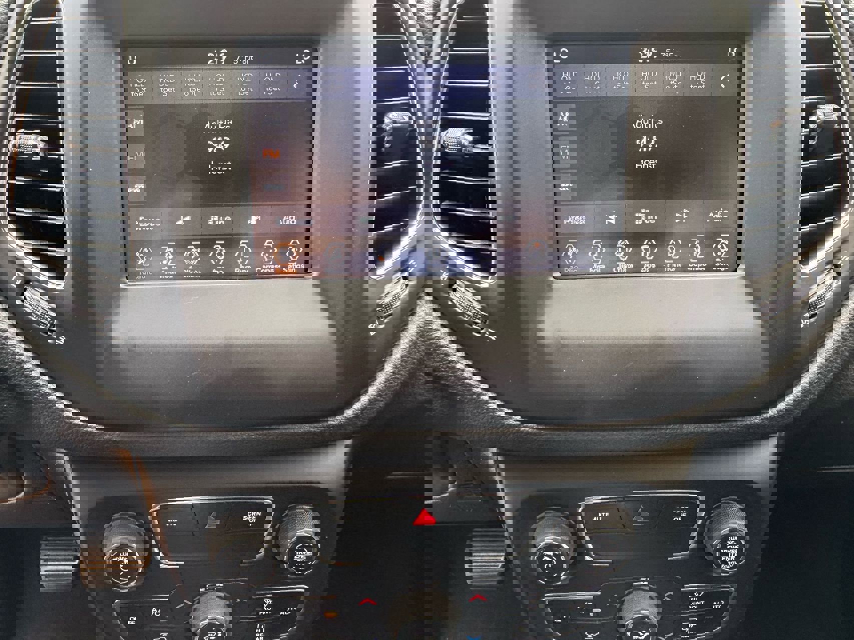 Used 2019 Jeep Compass Latitude w/ Popular Equipment Group image 20