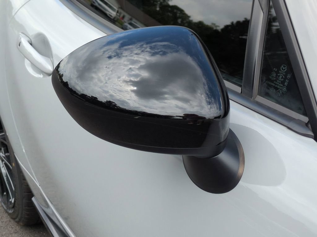 New 2026 MAZDA MX-5 Miata RF Club RWD image 12