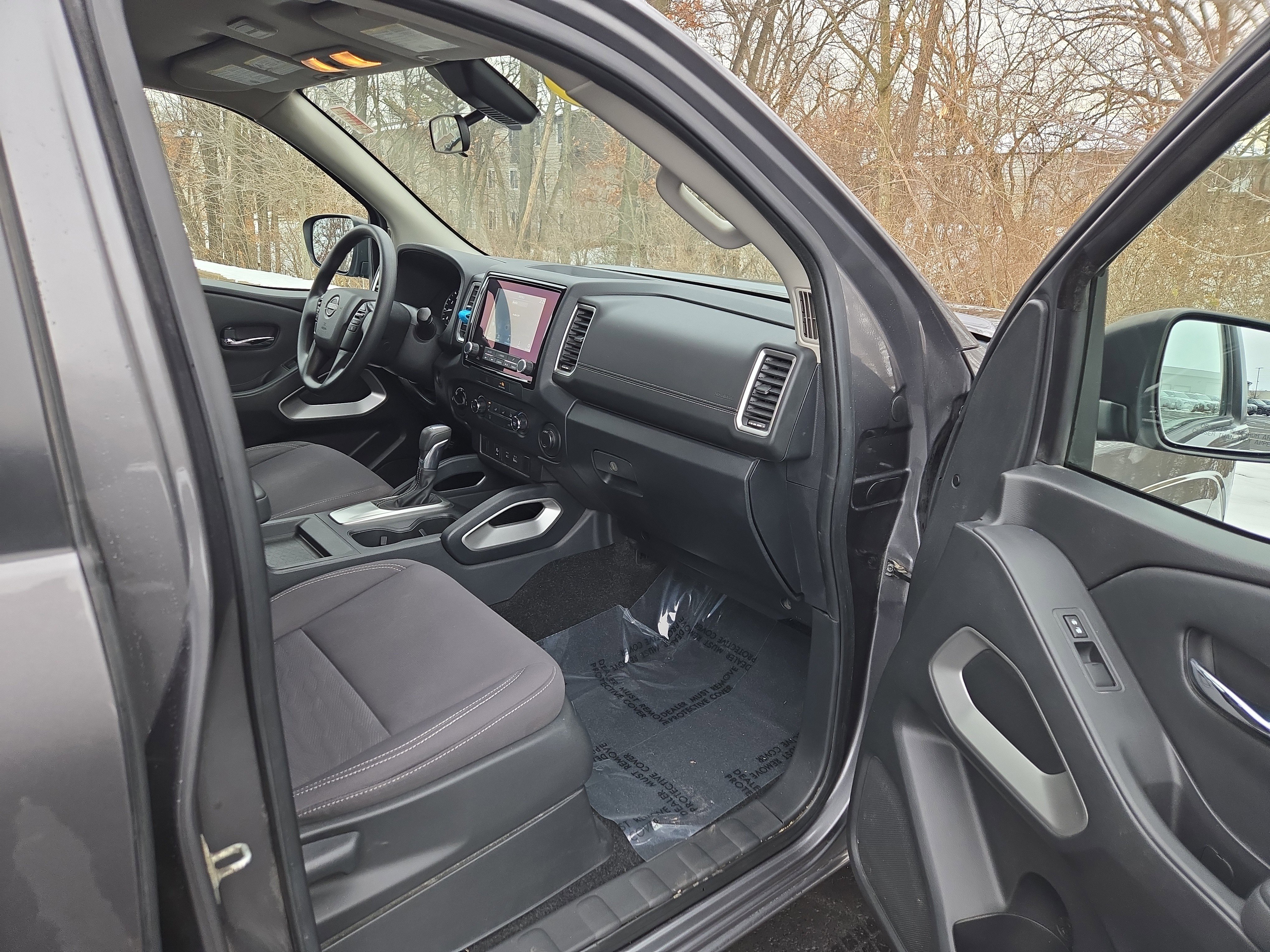 Used 2022 Nissan Frontier SV w/ Technology Package image 23