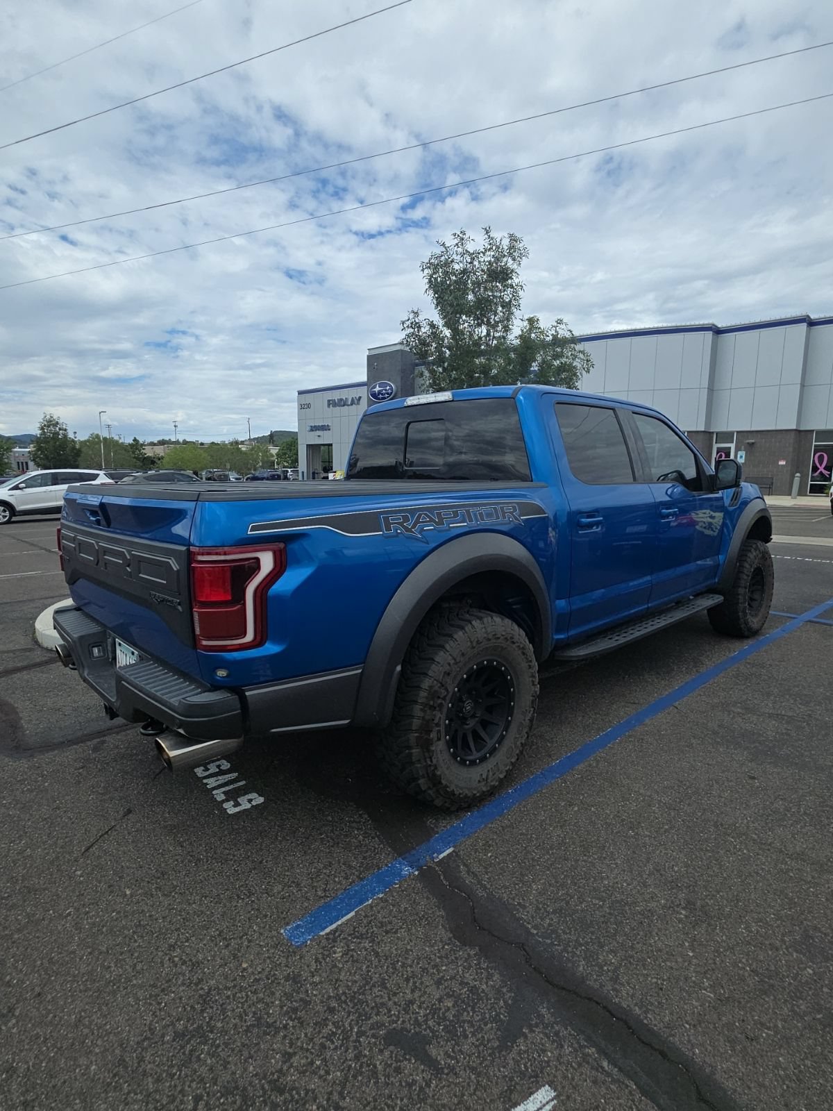 Used 2019 Ford F150 Raptor w/ Equipment Group 802A Luxury AWD/4WD image 5