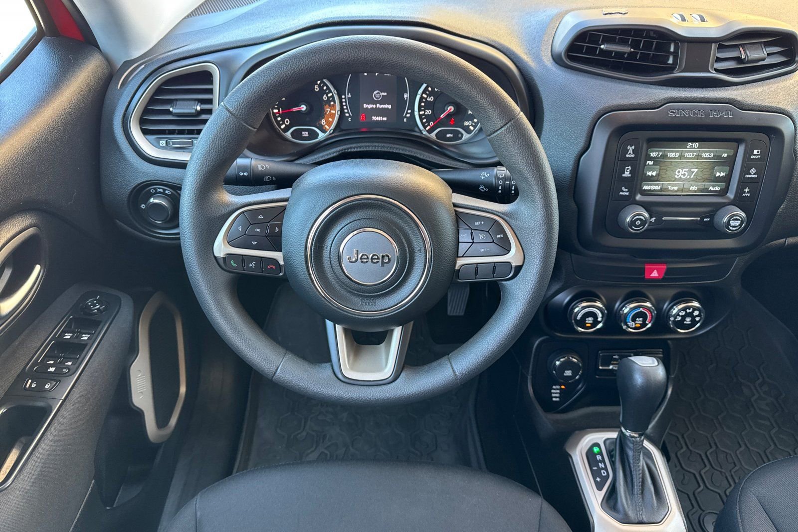 Used 2017 Jeep Renegade Sport w/ Power & Air Group AWD/4WD image 14