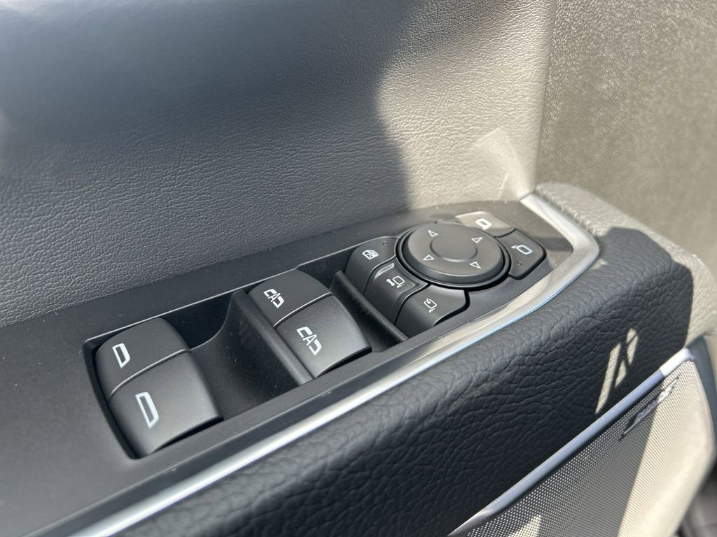 New 2026 GMC Sierra 2500 Denali w/ Denali Reserve Package image 25