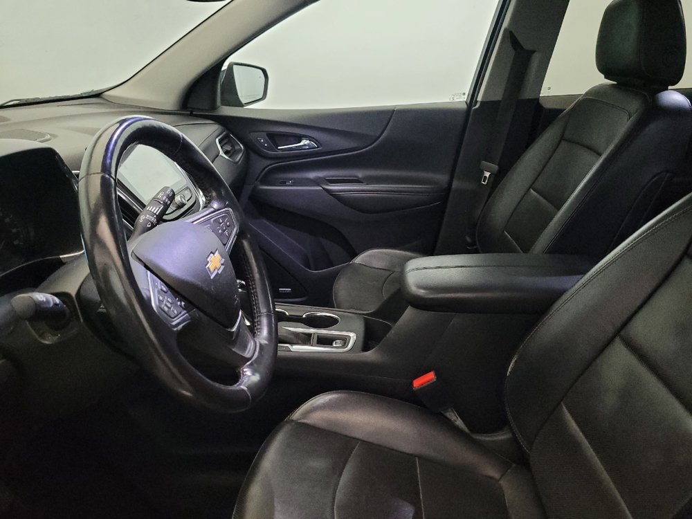 Used 2018 Chevrolet Equinox Premier w/ Infotainment II Package AWD/4WD image 17