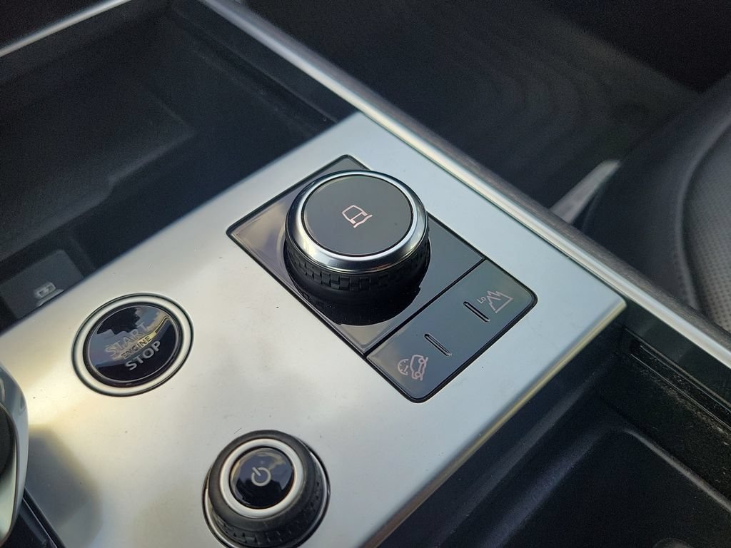 Used 2023 Land Rover Range Rover SE AWD/4WD image 20