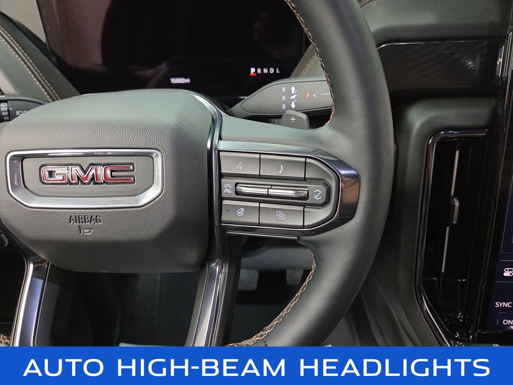 Used 2025 GMC Yukon XL AT4 w/ AT4 Premium Package AWD/4WD image 20