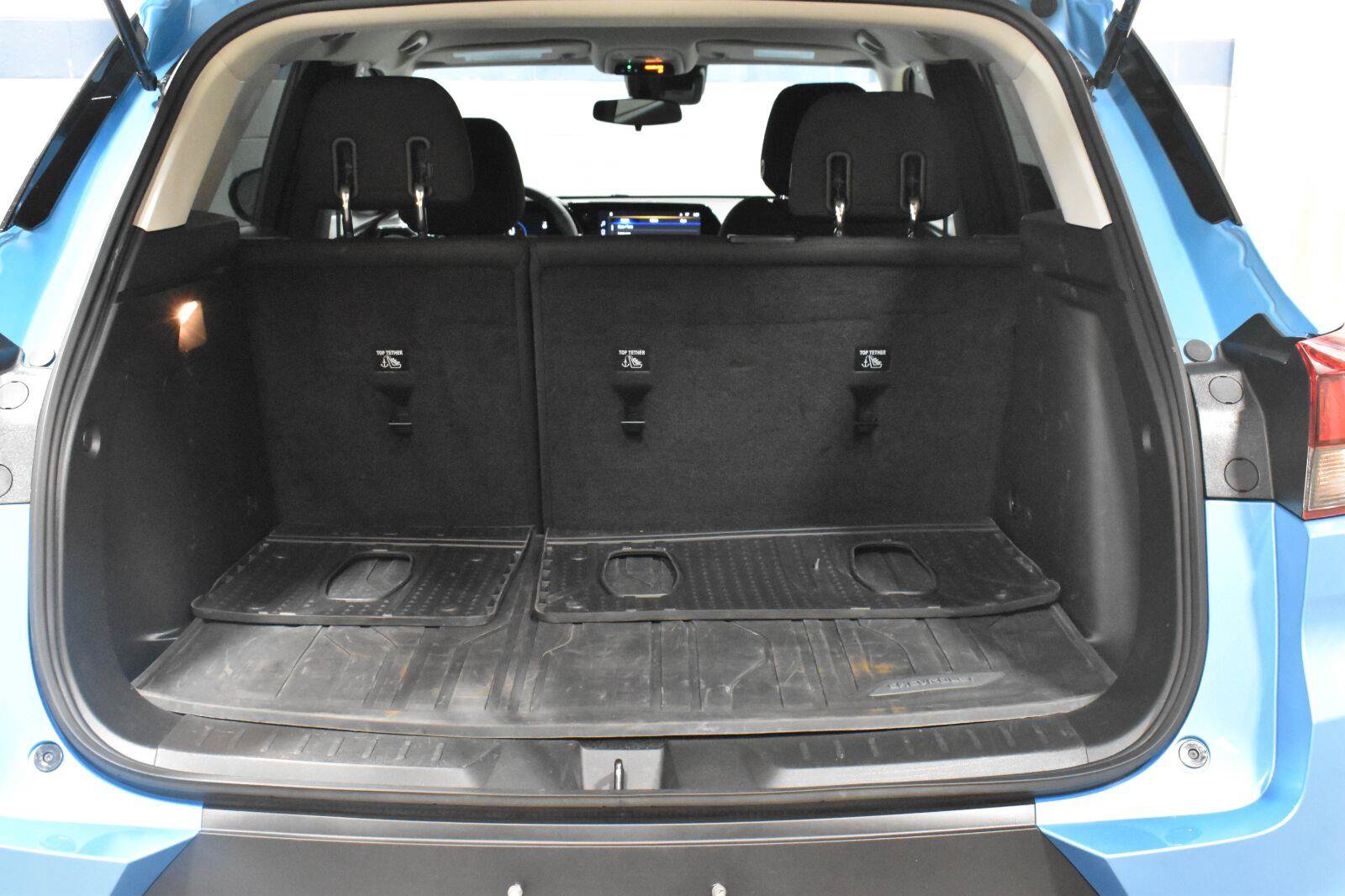 Used 2025 Chevrolet TrailBlazer LT w/ LPO, Blackout Package AWD/4WD image 24