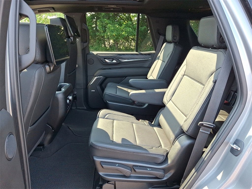 Certified 2023 GMC Yukon Denali w/ Denali Reserve Package image 11