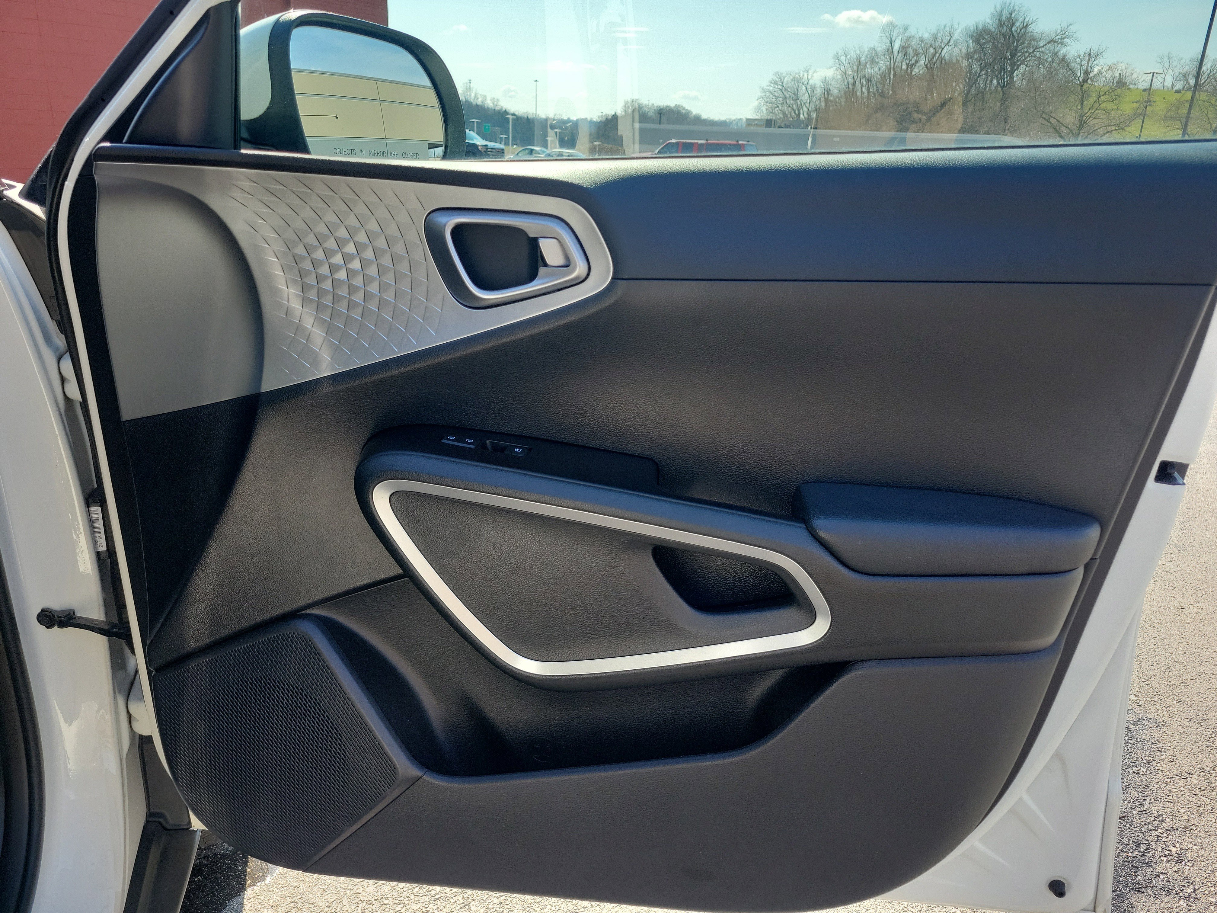 Used 2021 Kia Soul LX image 28