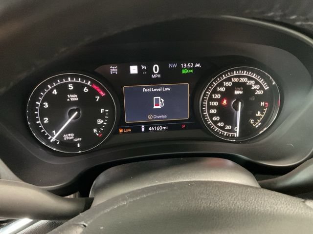 Used 2023 Cadillac XT4 Sport w/ Sun And Sound Package AWD/4WD image 14