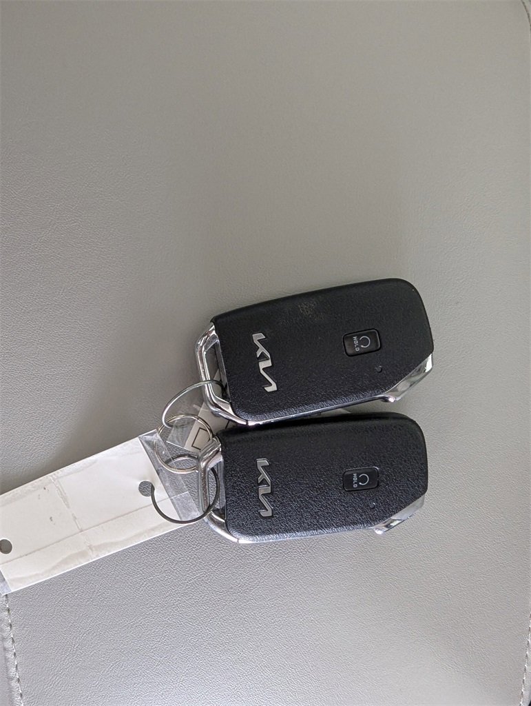 Used 2022 Kia Telluride S image 31