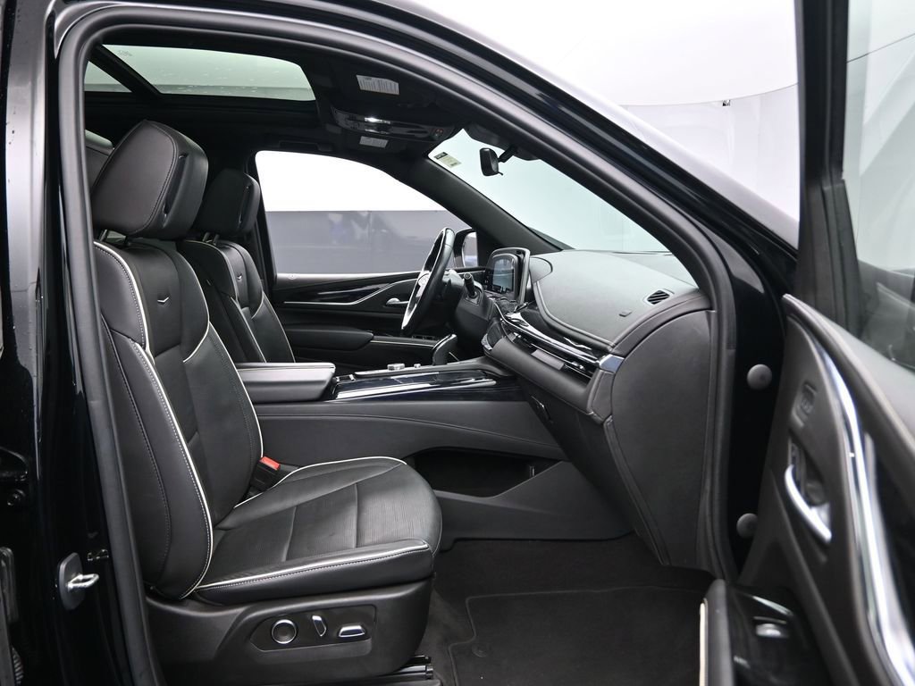 Used 2023 Cadillac Escalade Sport AWD/4WD image 31