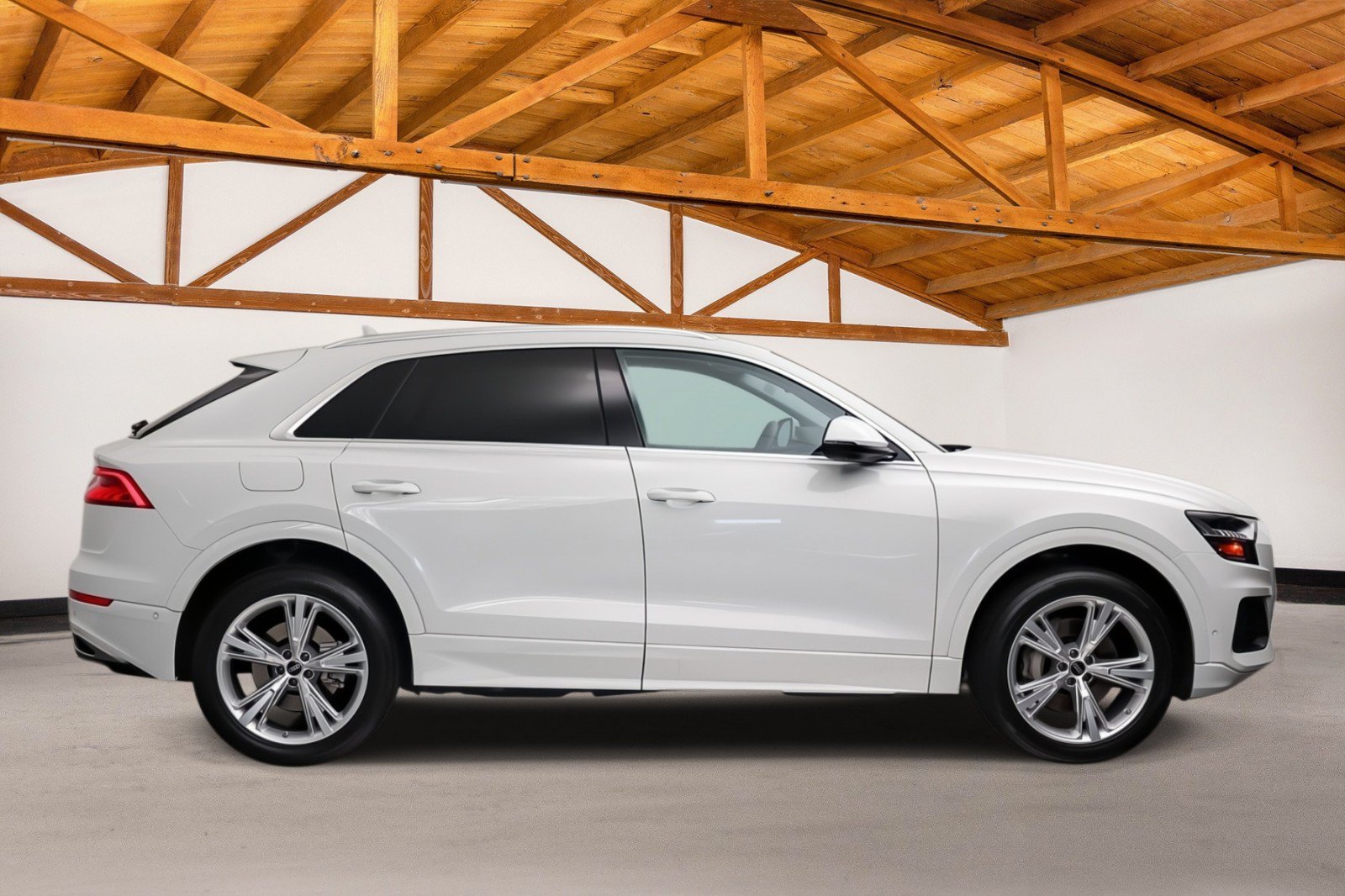 Used 2023 Audi Q8 Premium Plus w/ Premium Plus Package AWD/4WD image 6