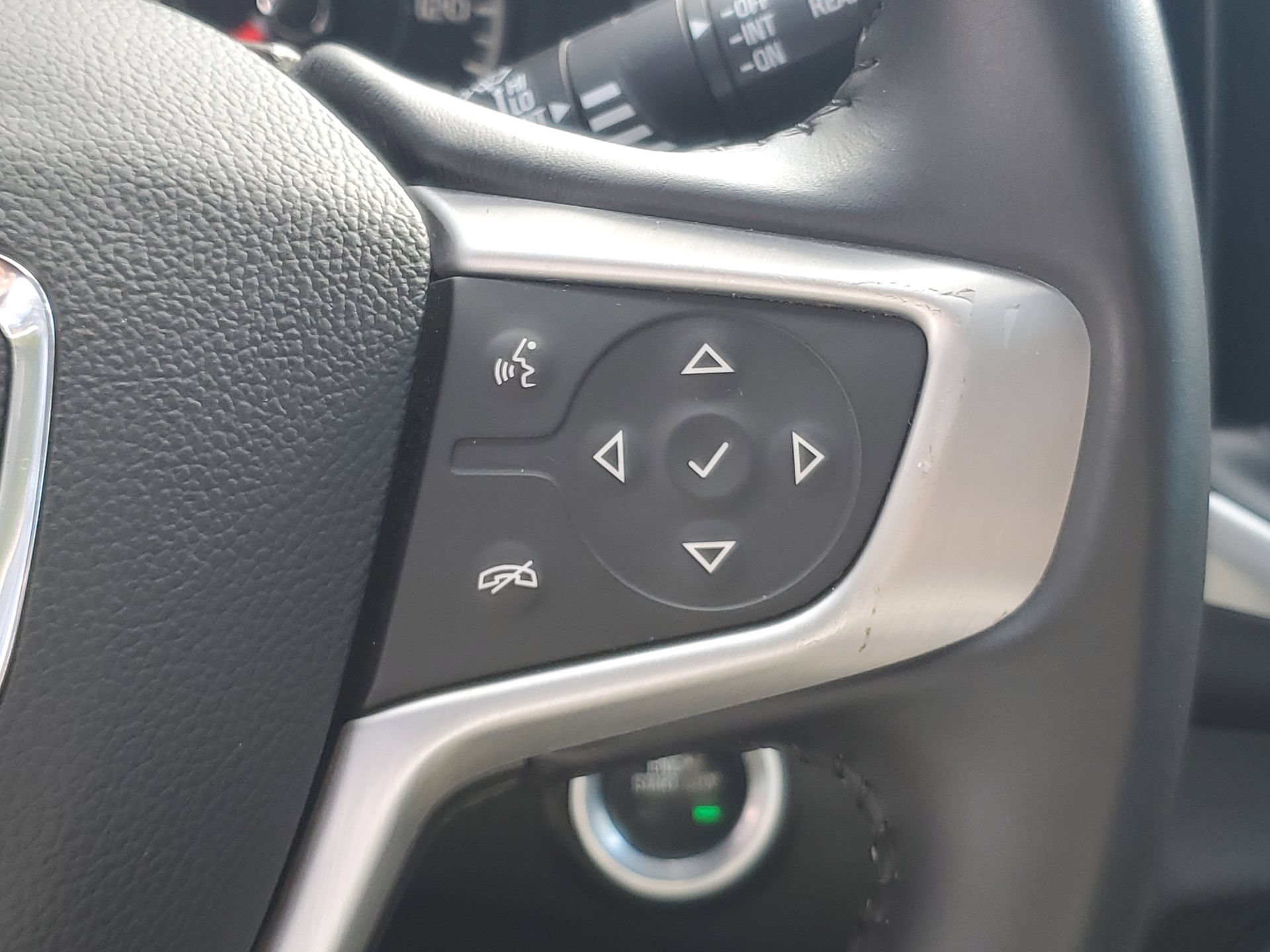 Used 2018 GMC Terrain SLE FWD image 22