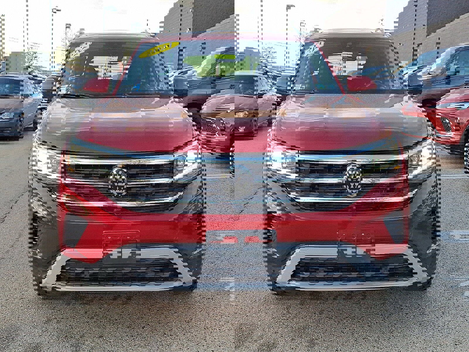 Used 2021 Volkswagen Atlas SEL Premium image 2