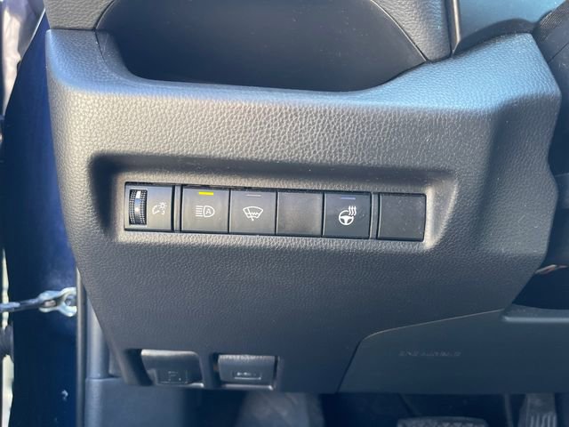 Used 2021 Toyota RAV4 XLE w/ XLE Grade Weather Package AWD/4WD image 26