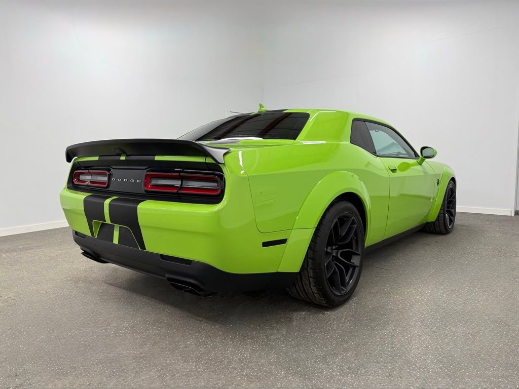 Used 2019 Dodge Challenger SRT Hellcat Redeye image 9
