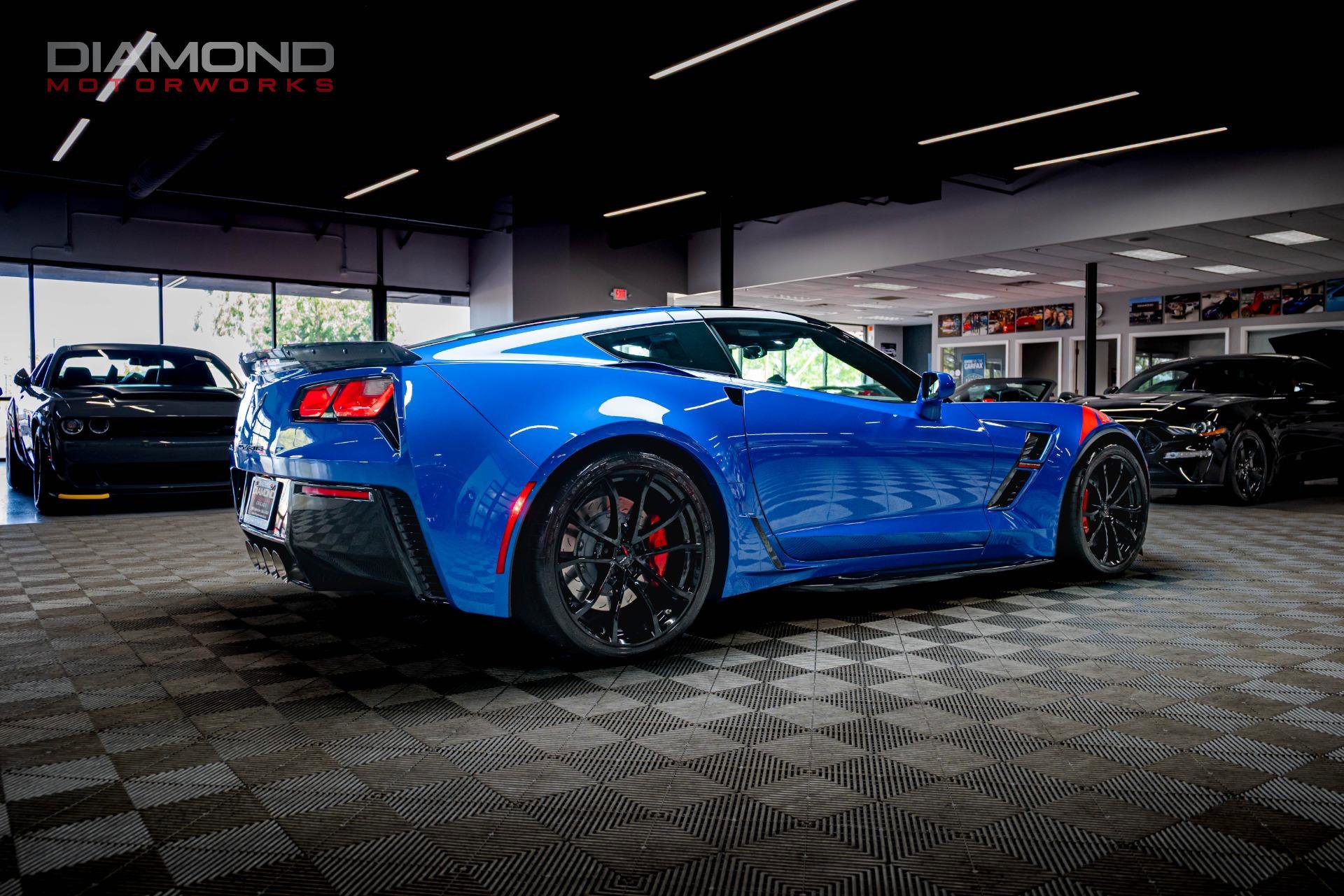 Used 2019 Chevrolet Corvette Grand Sport w/ Carbon Flash Badge Package image 35