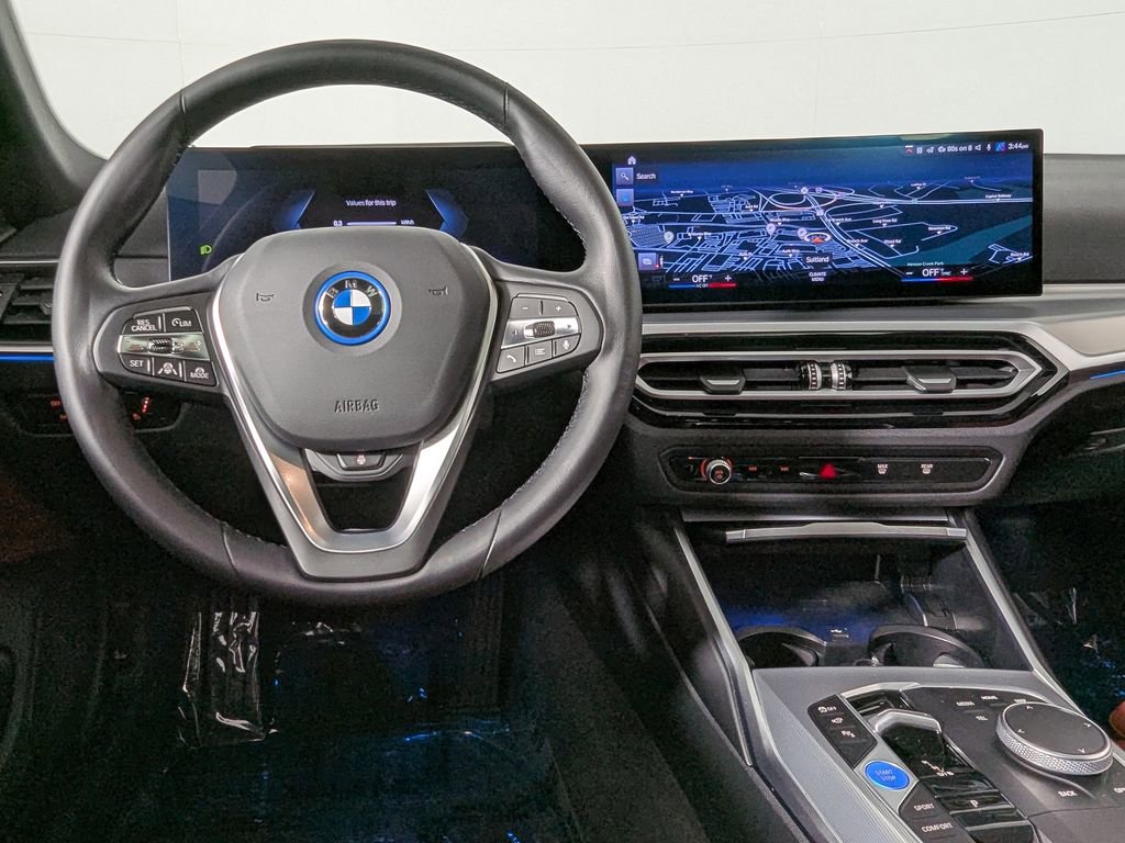 Certified 2023 BMW i4 eDrive35 RWD image 24