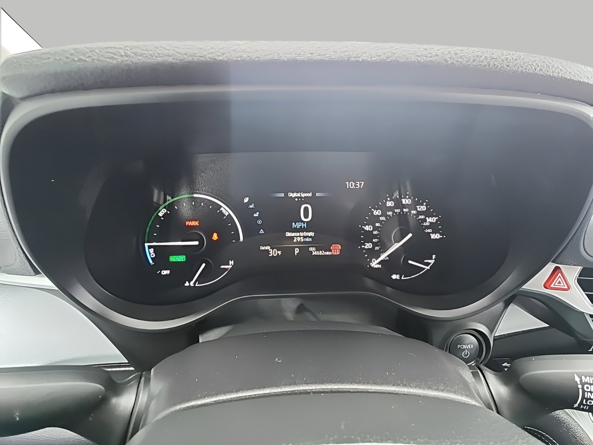 Used 2025 Toyota Sienna LE image 45