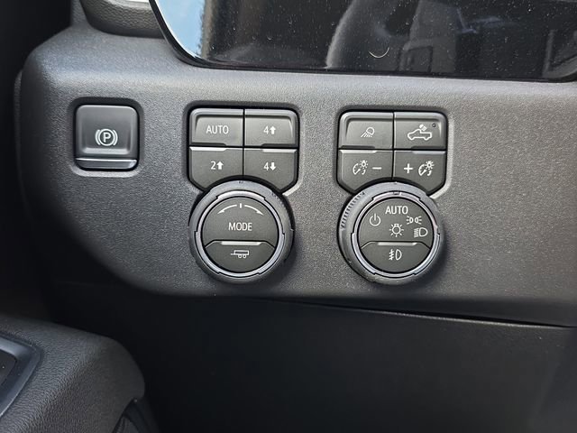 New 2026 Chevrolet Silverado 1500 RST w/ All Star Edition Plus AWD/4WD image 24