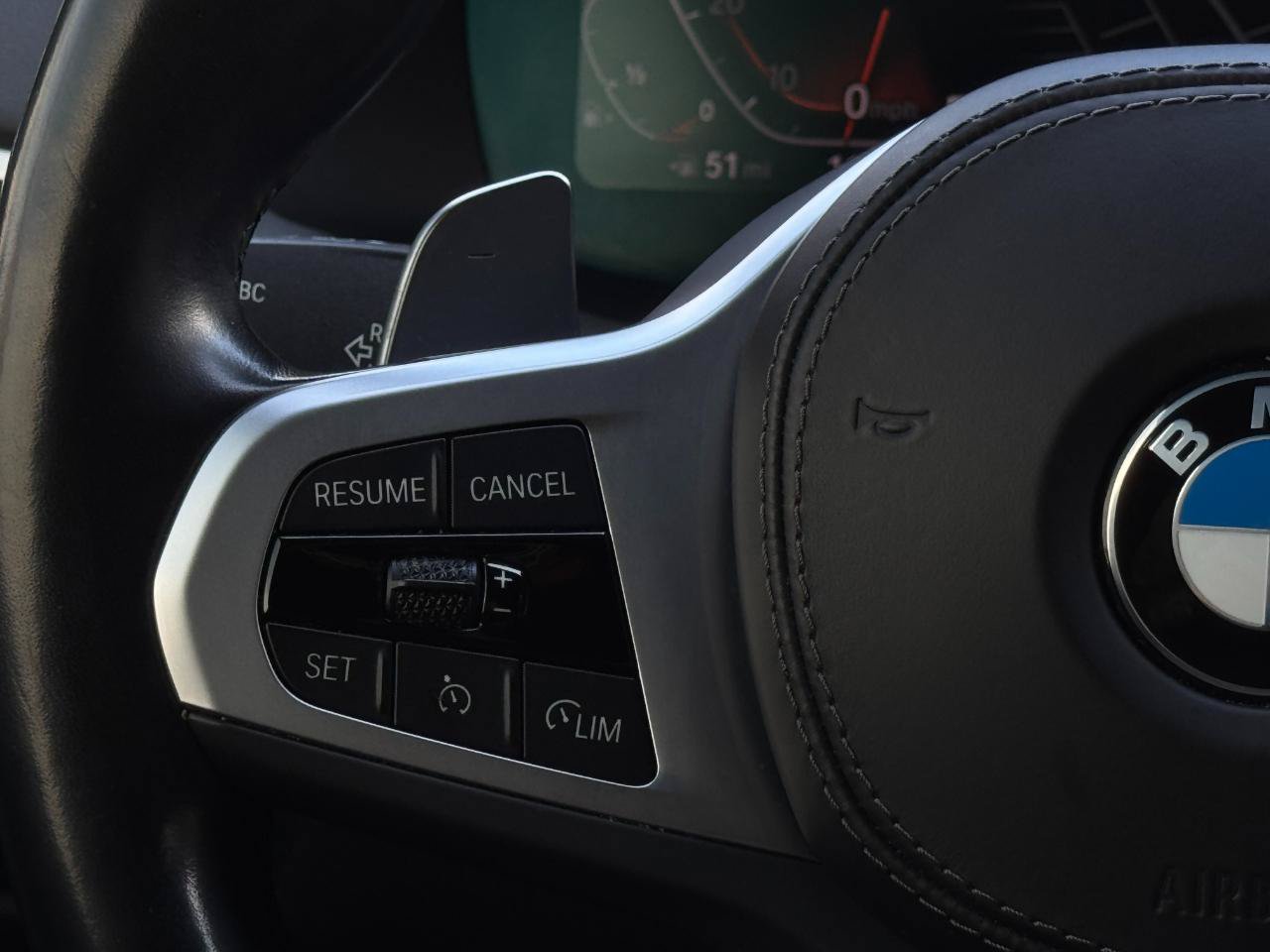 Used 2022 BMW X7 xDrive40i w/ M Sport Package AWD/4WD image 47