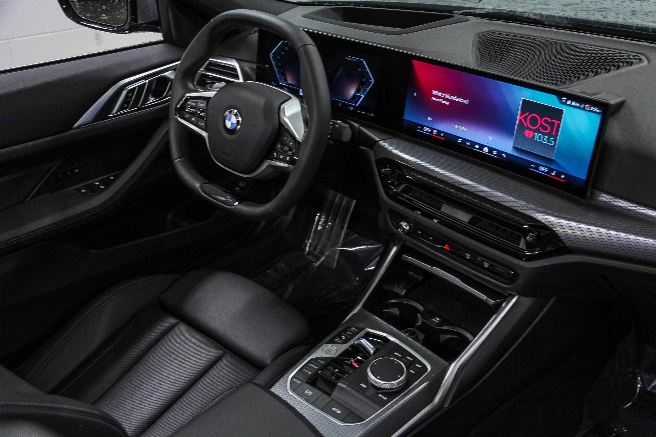 Used 2025 BMW 430i Convertible w/ Premium Package image 19