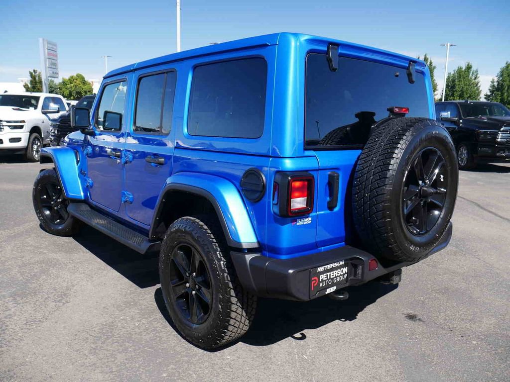 Used 2022 Jeep Wrangler Unlimited Sahara image 23