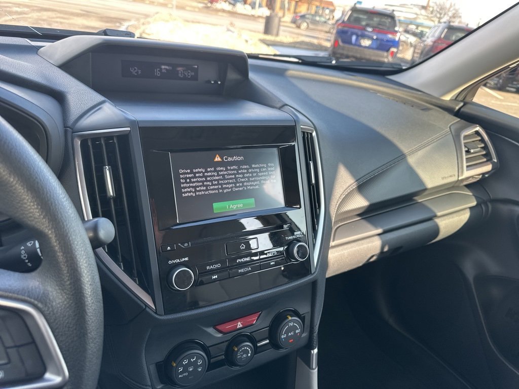 Used 2023 Subaru Forester Base image 15