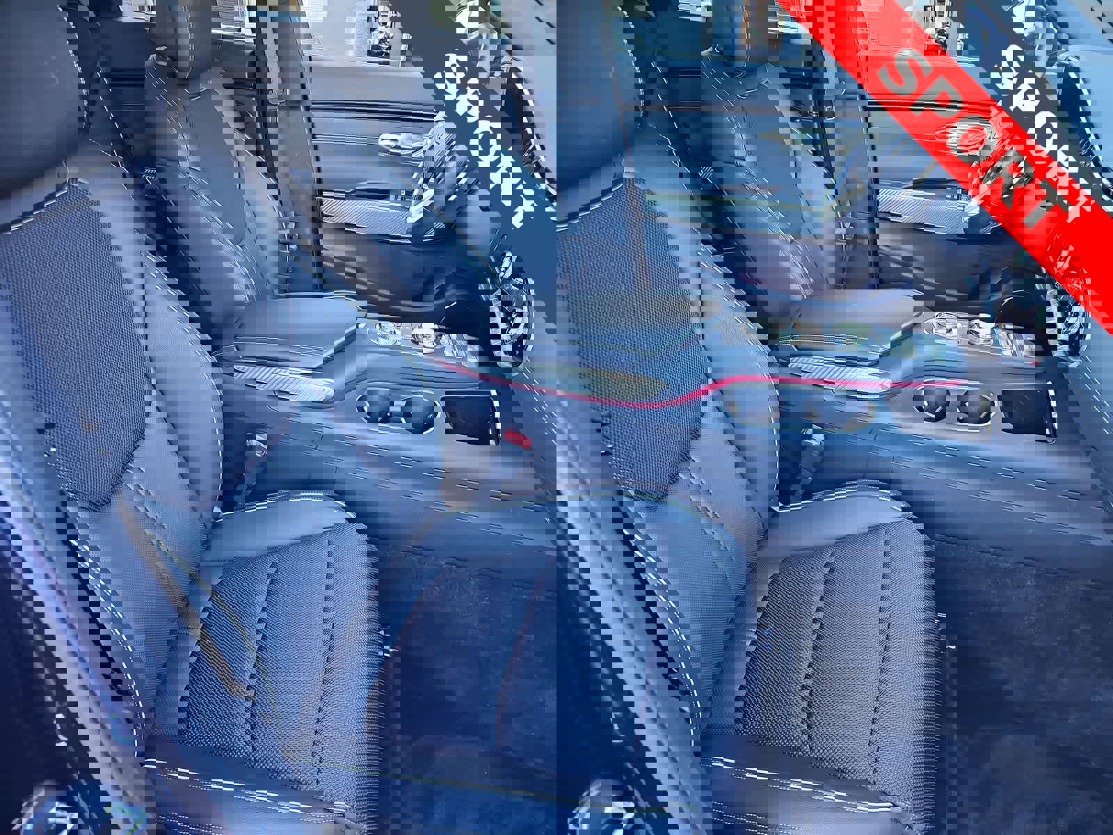 Certified 2025 Genesis GV70 3.5T Sport image 18