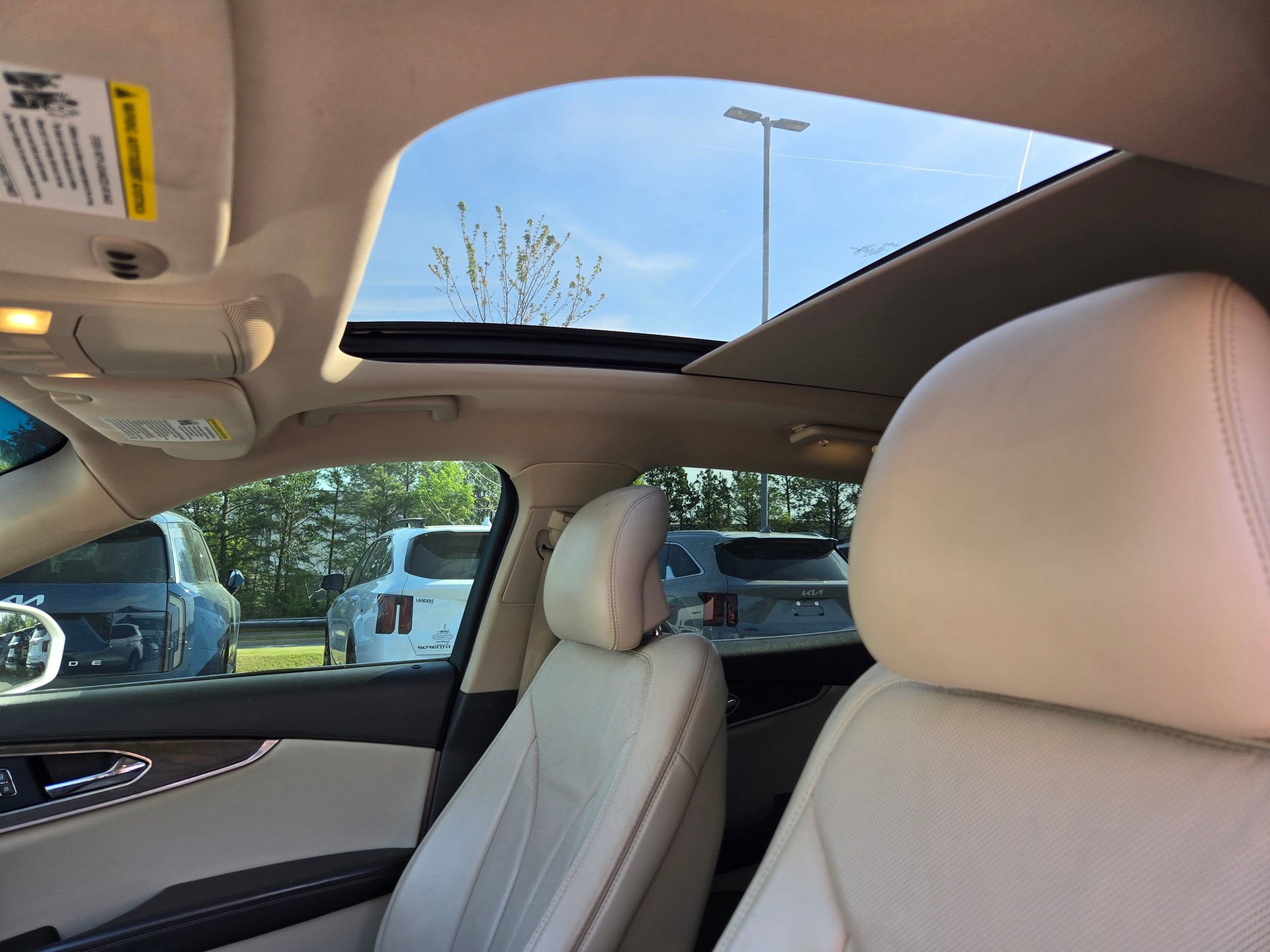 Used 2016 Lincoln MKX Reserve image 25