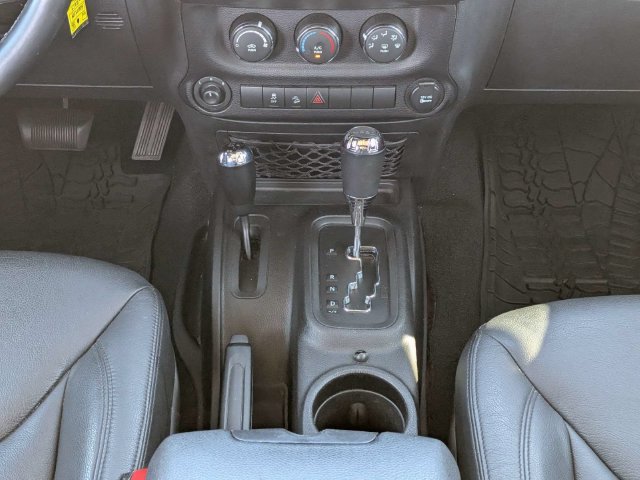 Used 2017 Jeep Wrangler Unlimited Sport w/ Quick Order Package 24S AWD/4WD image 18